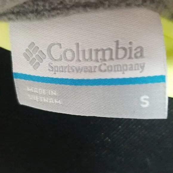 COLUMBIA Quilted Zip Front Vest - Picture 8 of 10